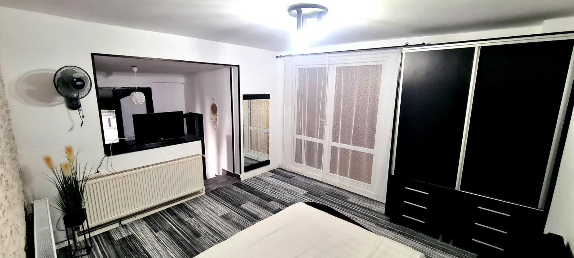 Hotel Casa Wanted Orşova Extérieur photo
